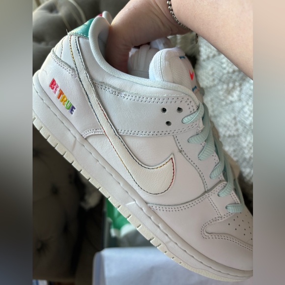 New in Box Nike SB Dunk Low Pro Be True size 9.5 Mens - Picture 5 of 9